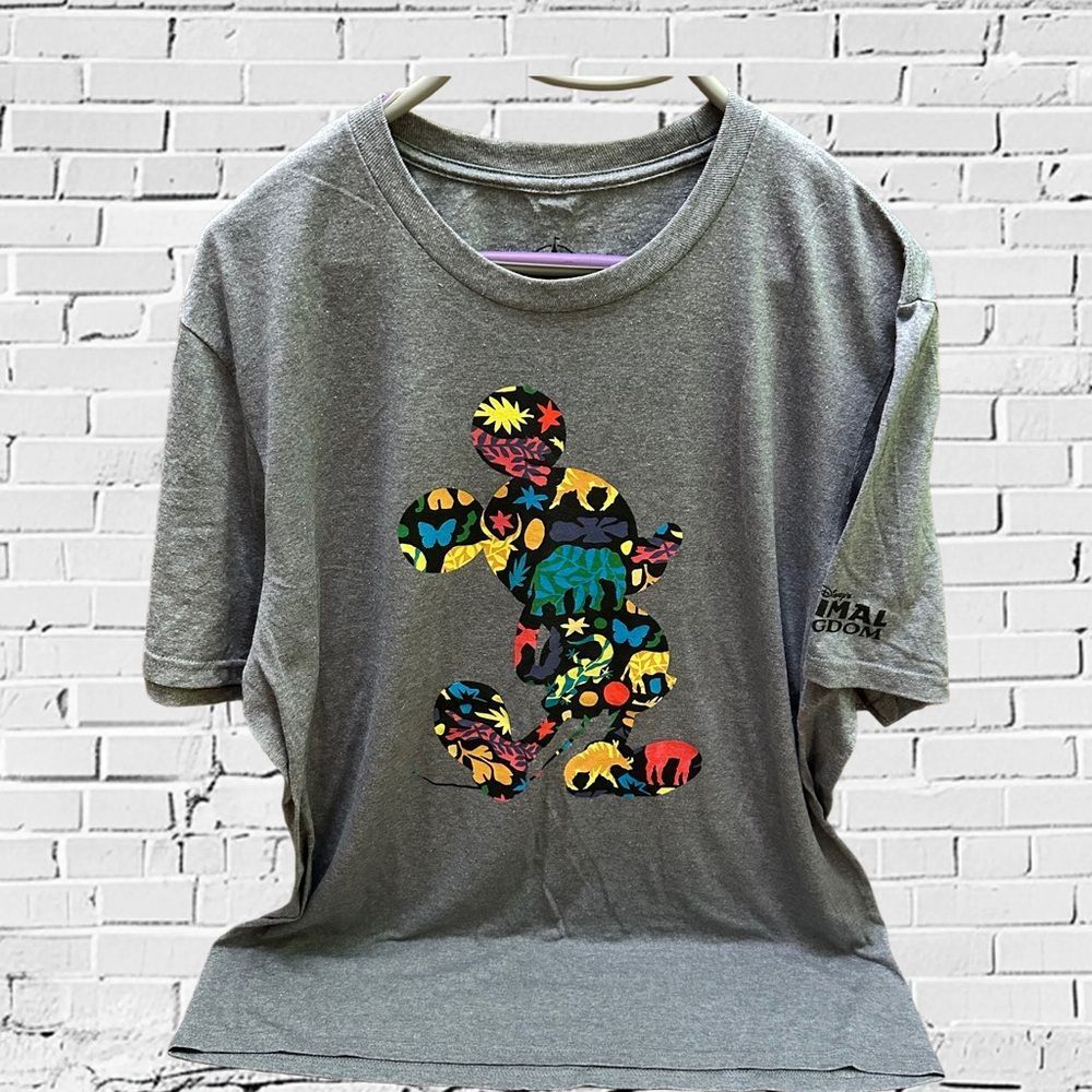 Disney Kingdom Mickey Mouse Gray Graphic Men’s T-Shirt size XL
